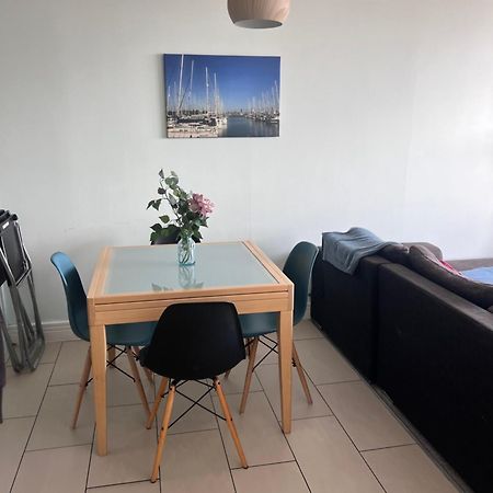 Stunning Marina Apartment Gosport Portsmouth Εξωτερικό φωτογραφία